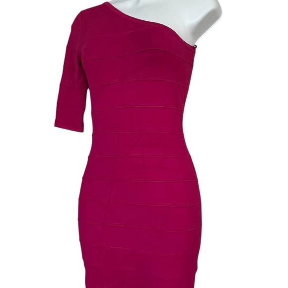 Forever 21 Dresses & Skirts - Forever 21 | One Shoulder Bodycon Dress | Magenta